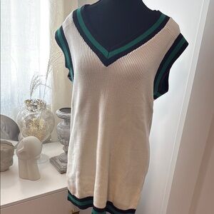 V-Neck Sleeveless Sweater with Green and Black Trim